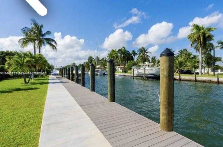 Small Image of 1248 NORTH EAST 89TH ST, Miami Number 38
