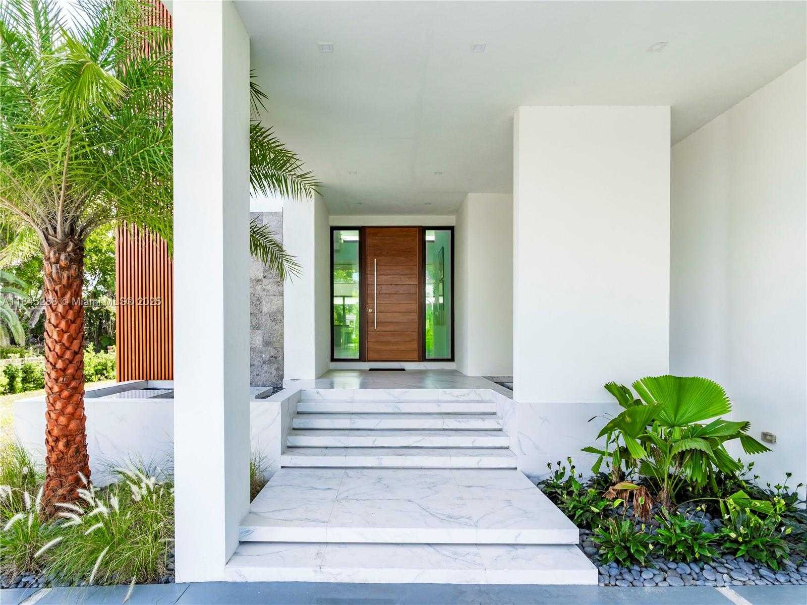 Small Image of 1248 NORTH EAST 89TH ST, Miami Number 56