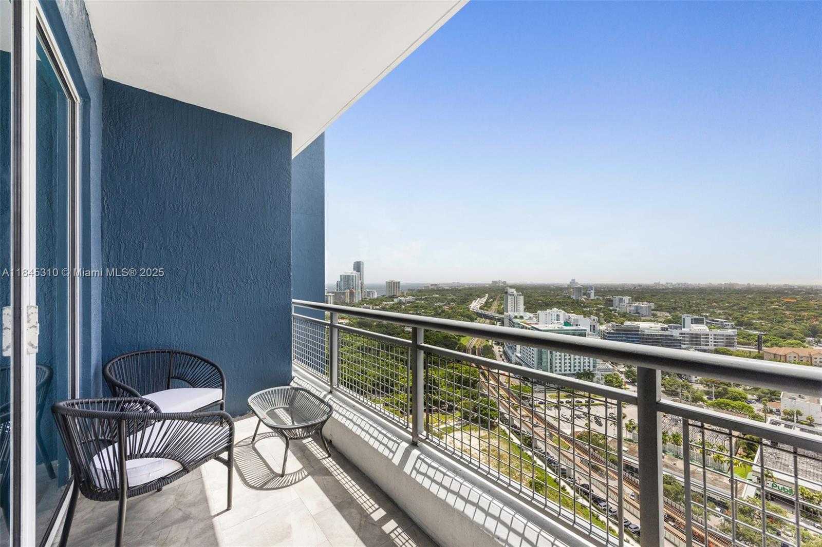 Small Image of 60 SOUTH WEST 13TH ST #2417, Miami Number 11