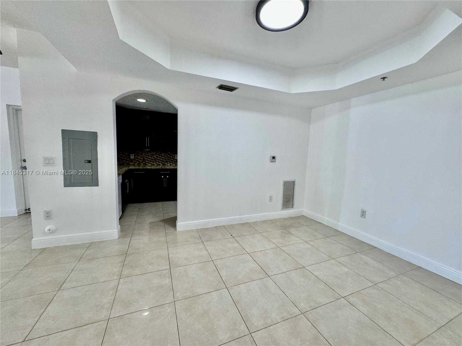Small Image of 6540 NORTH WEST 114TH AVE #1402, Doral Number 24
