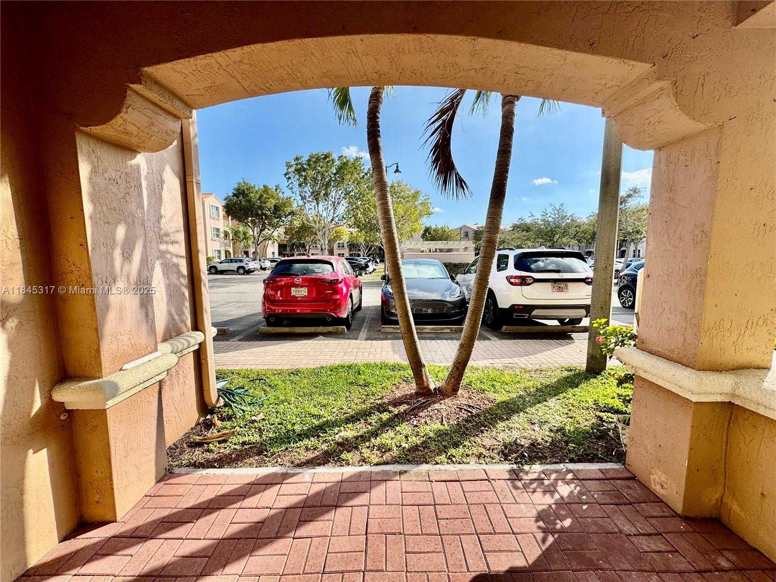 Small Image of 6540 NORTH WEST 114TH AVE #1402, Doral Number 8