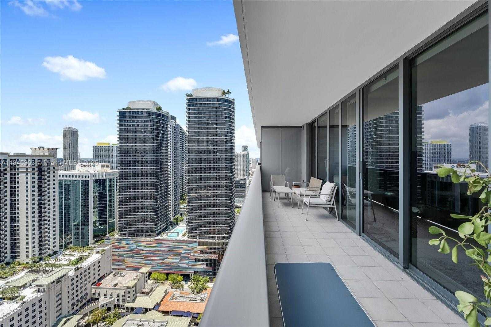 Small Image of 1000 BRICKELL PLAZA #3610, Miami Number 15