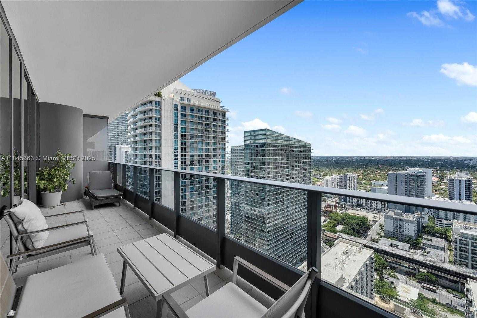 Small Image of 1000 BRICKELL PLAZA #3610, Miami Number 17