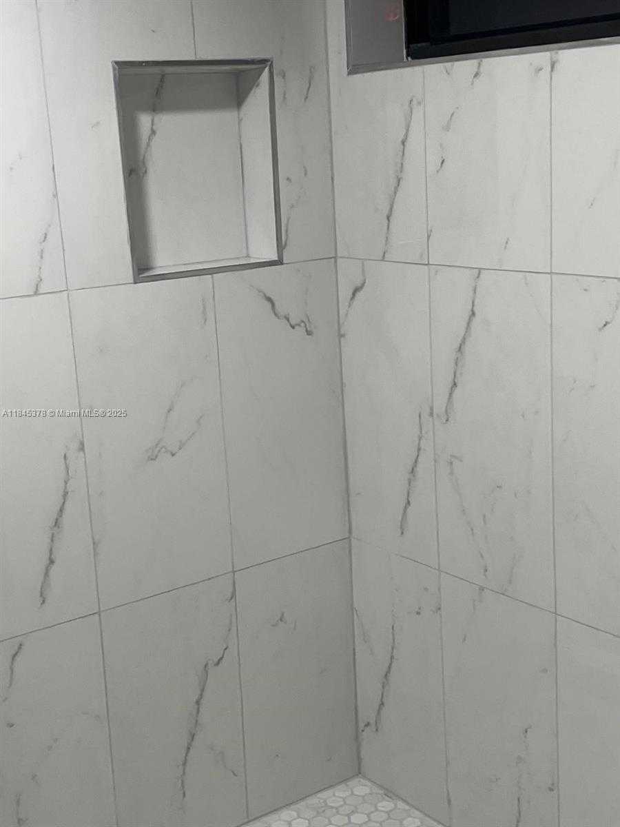 Small Image of 8255 SOUTH WEST 152ND AVE #E-412, Miami Number 14