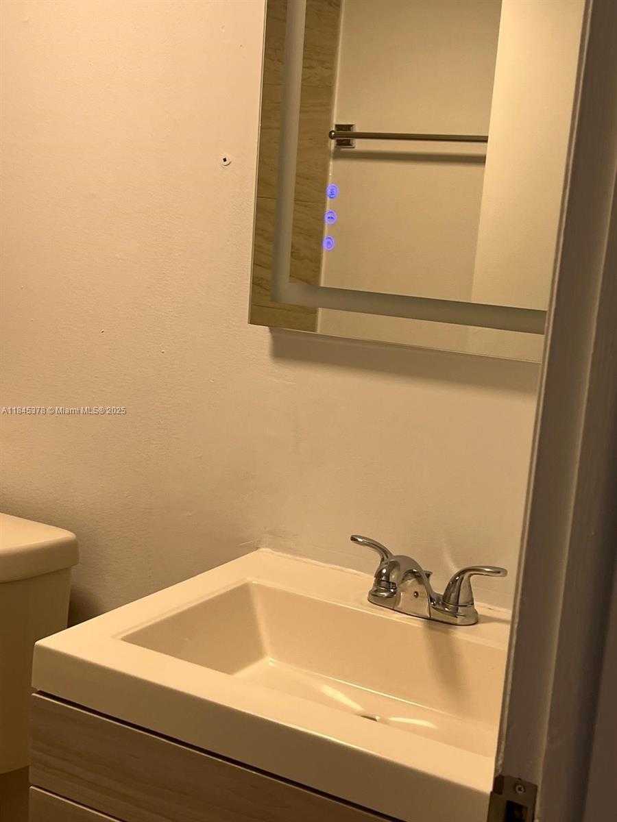 Small Image of 8255 SOUTH WEST 152ND AVE #E-412, Miami Number 26