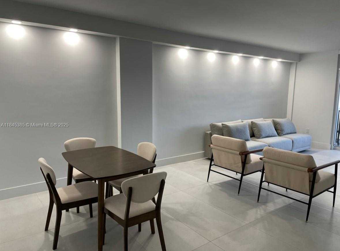 Small Image of 10275 COLLINS AVE #933, Bal Harbour Number 4
