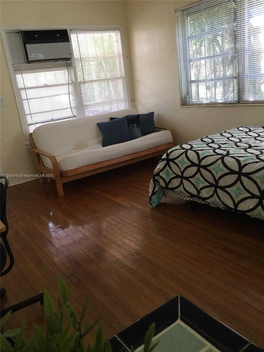 Small Image of 2821 SOUTH WEST 1ST AVE #8, Miami Number 10
