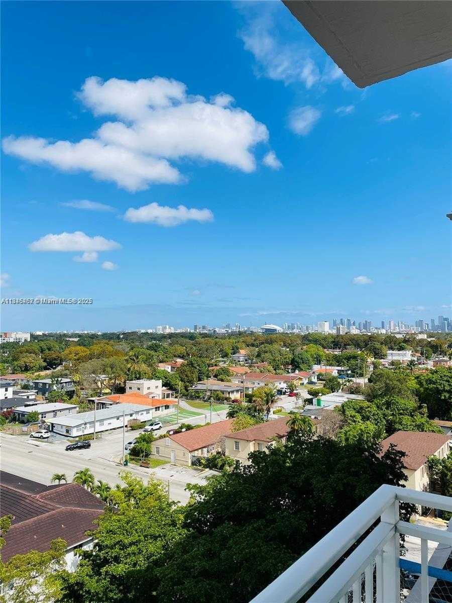 Small Image of 50 MENORES AVE #726, Coral Gables Number 7
