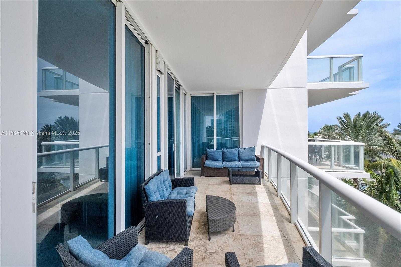 Small Image of 50 SOUTH POINTE DR #704, Miami Beach Number 14
