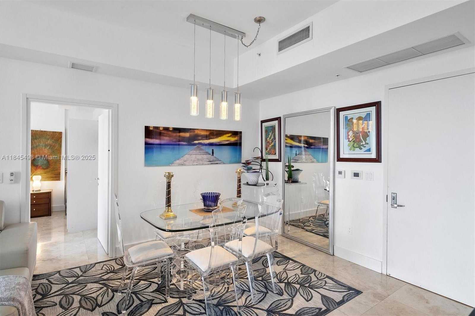 Small Image of 50 SOUTH POINTE DR #704, Miami Beach Number 34