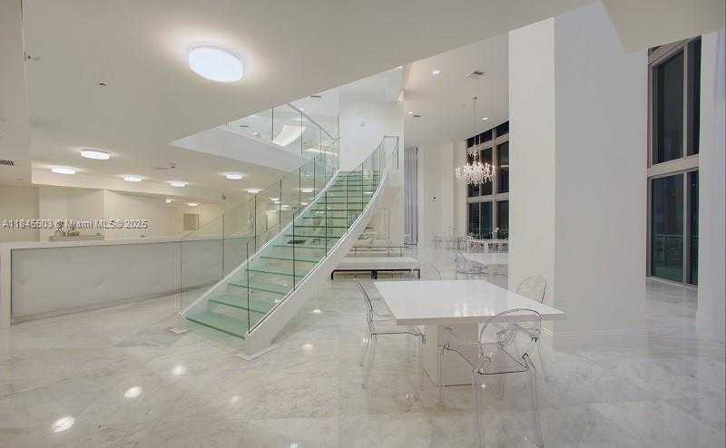 Small Image of 350 SOUTH MIAMI AVE #1610, Miami Number 33