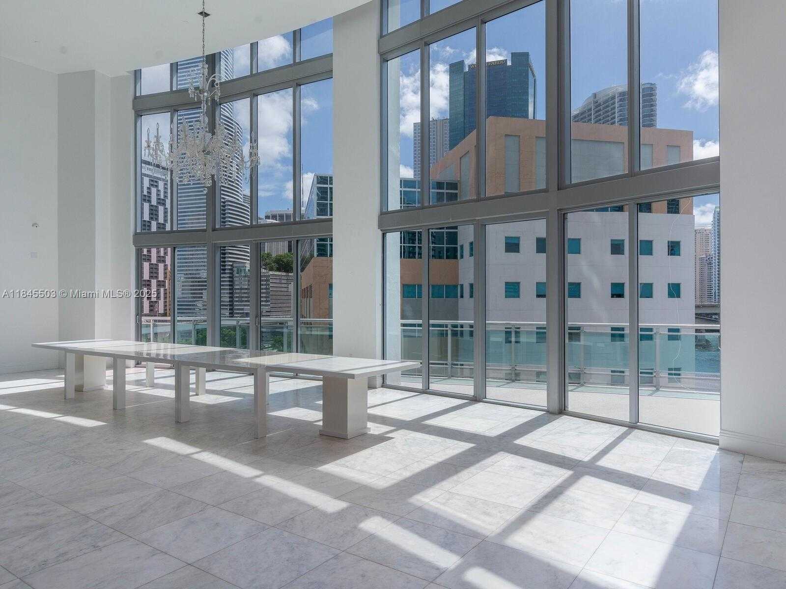 Small Image of 350 SOUTH MIAMI AVE #1610, Miami Number 51