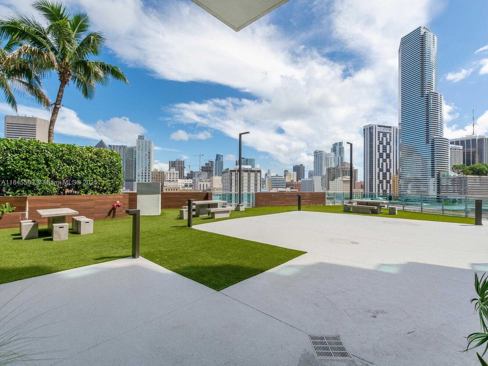 Small Image of 350 SOUTH MIAMI AVE #1610, Miami Number 58