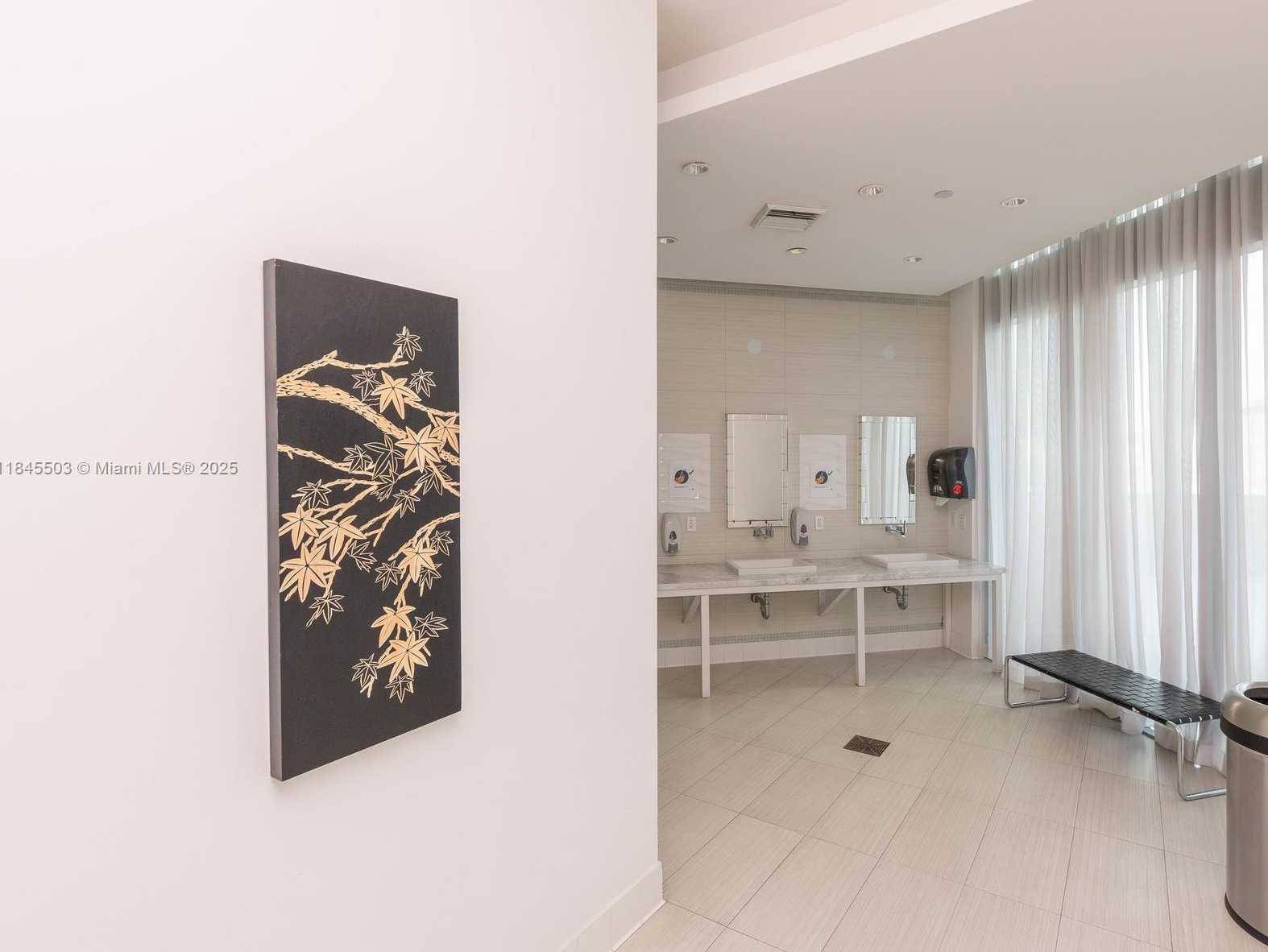 Small Image of 350 SOUTH MIAMI AVE #1610, Miami Number 85