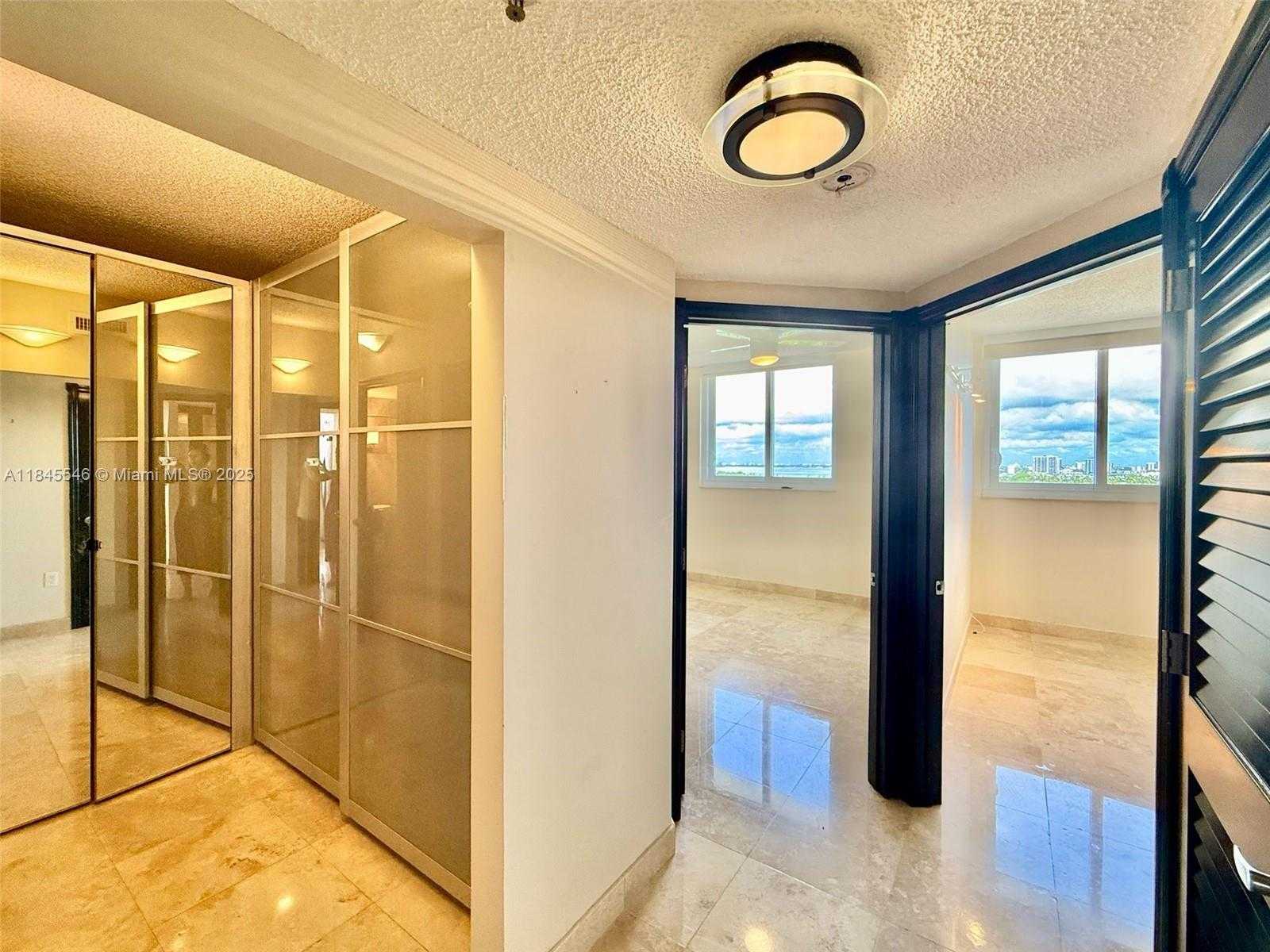 Small Image of 6422 COLLINS AVE #1403, Miami Beach Number 19