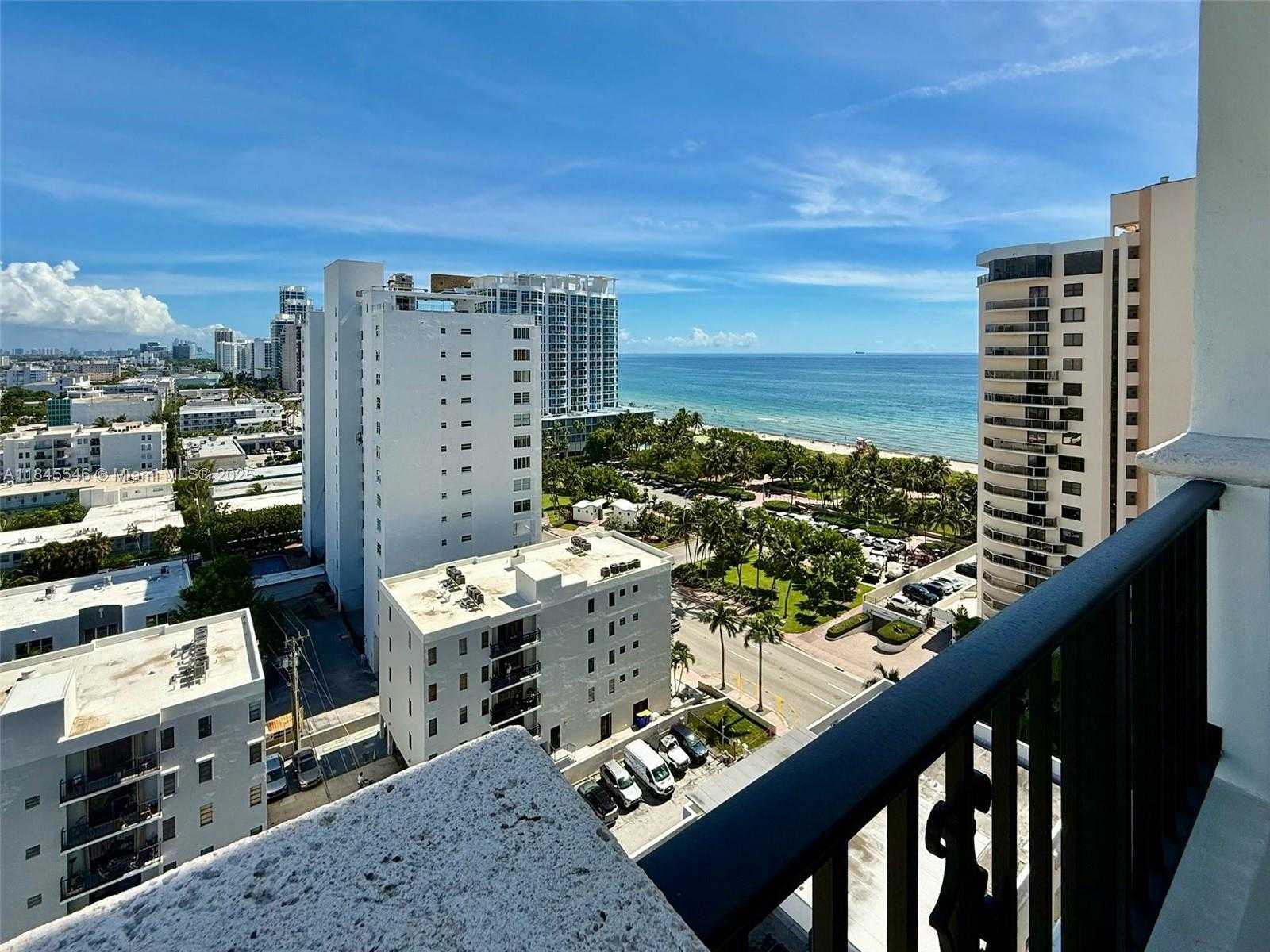 Small Image of 6422 COLLINS AVE #1403, Miami Beach Number 27