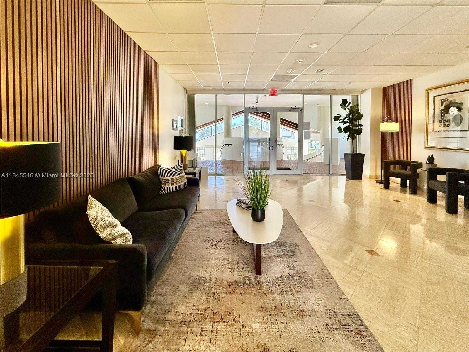 Small Image of 6422 COLLINS AVE #1403, Miami Beach Number 32