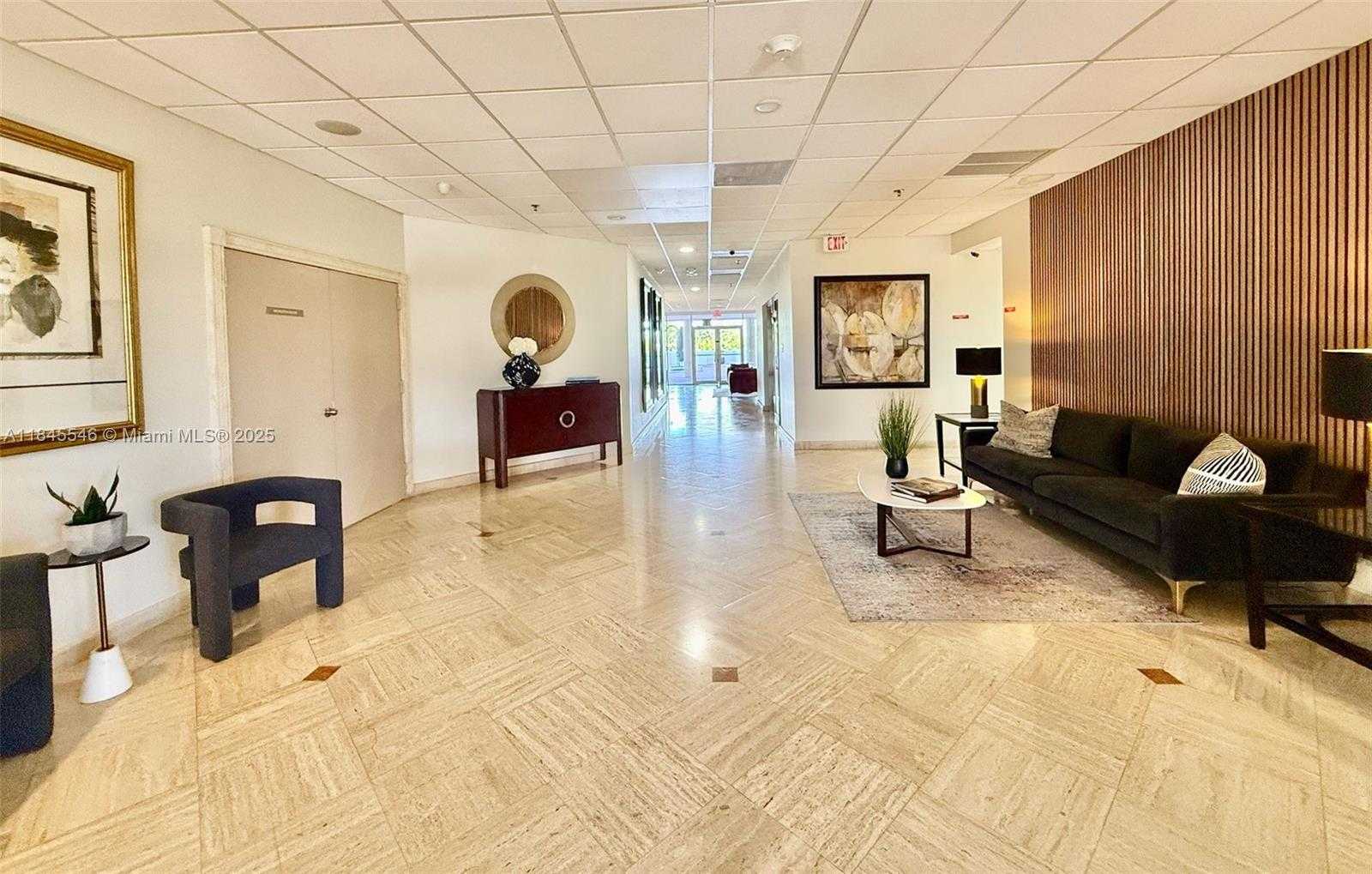 Small Image of 6422 COLLINS AVE #1403, Miami Beach Number 36