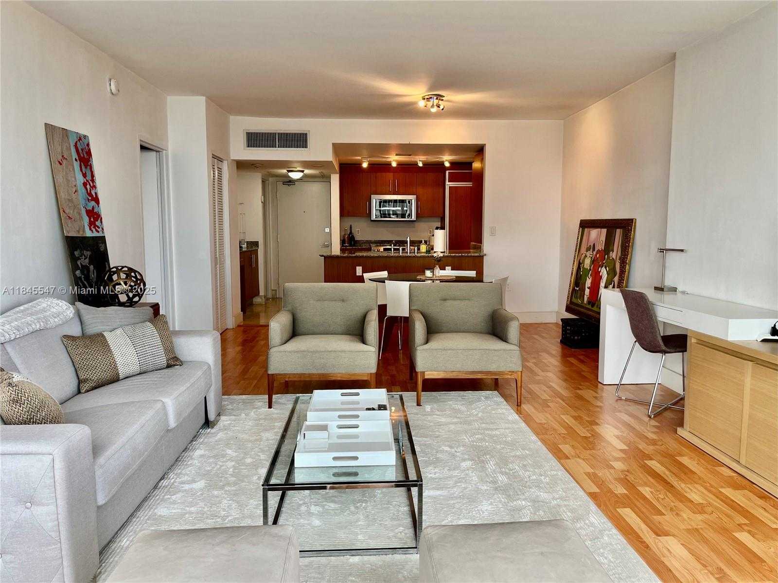 Small Image of 10275 COLLINS AVE #716, Bal Harbour Number 11