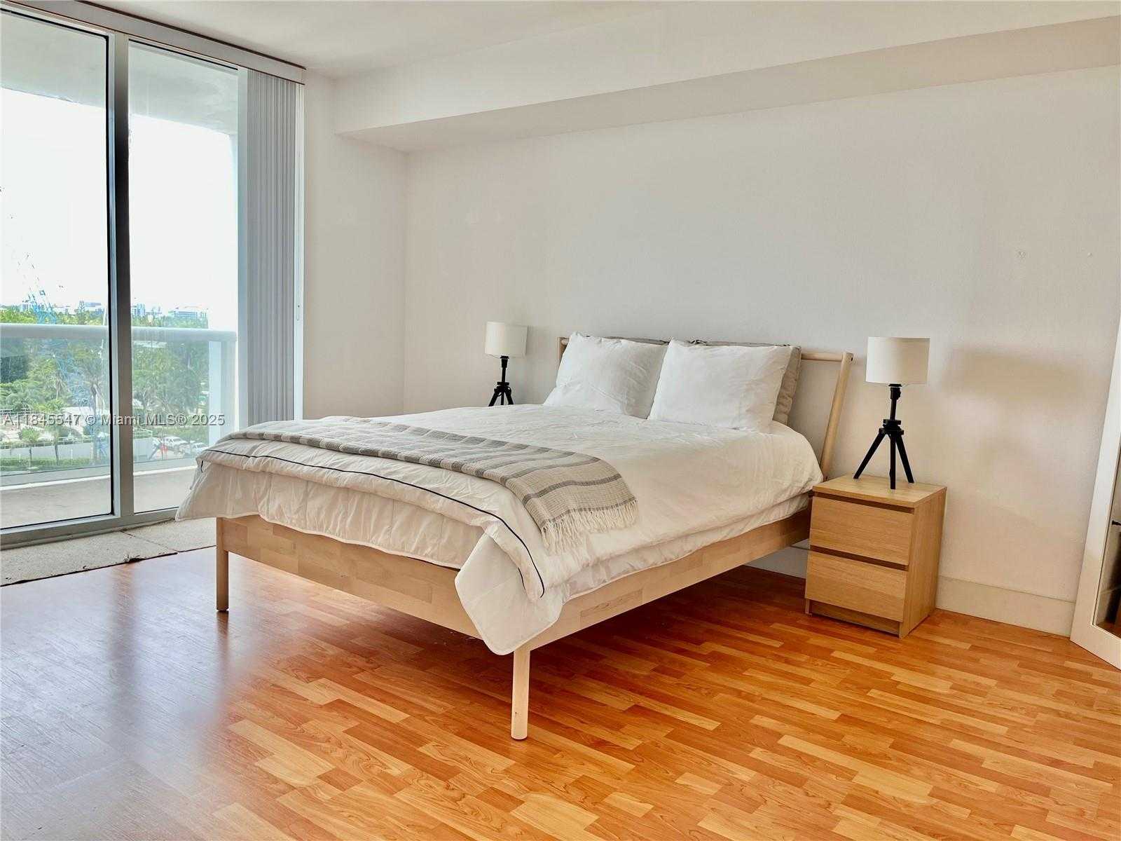 Small Image of 10275 COLLINS AVE #716, Bal Harbour Number 20