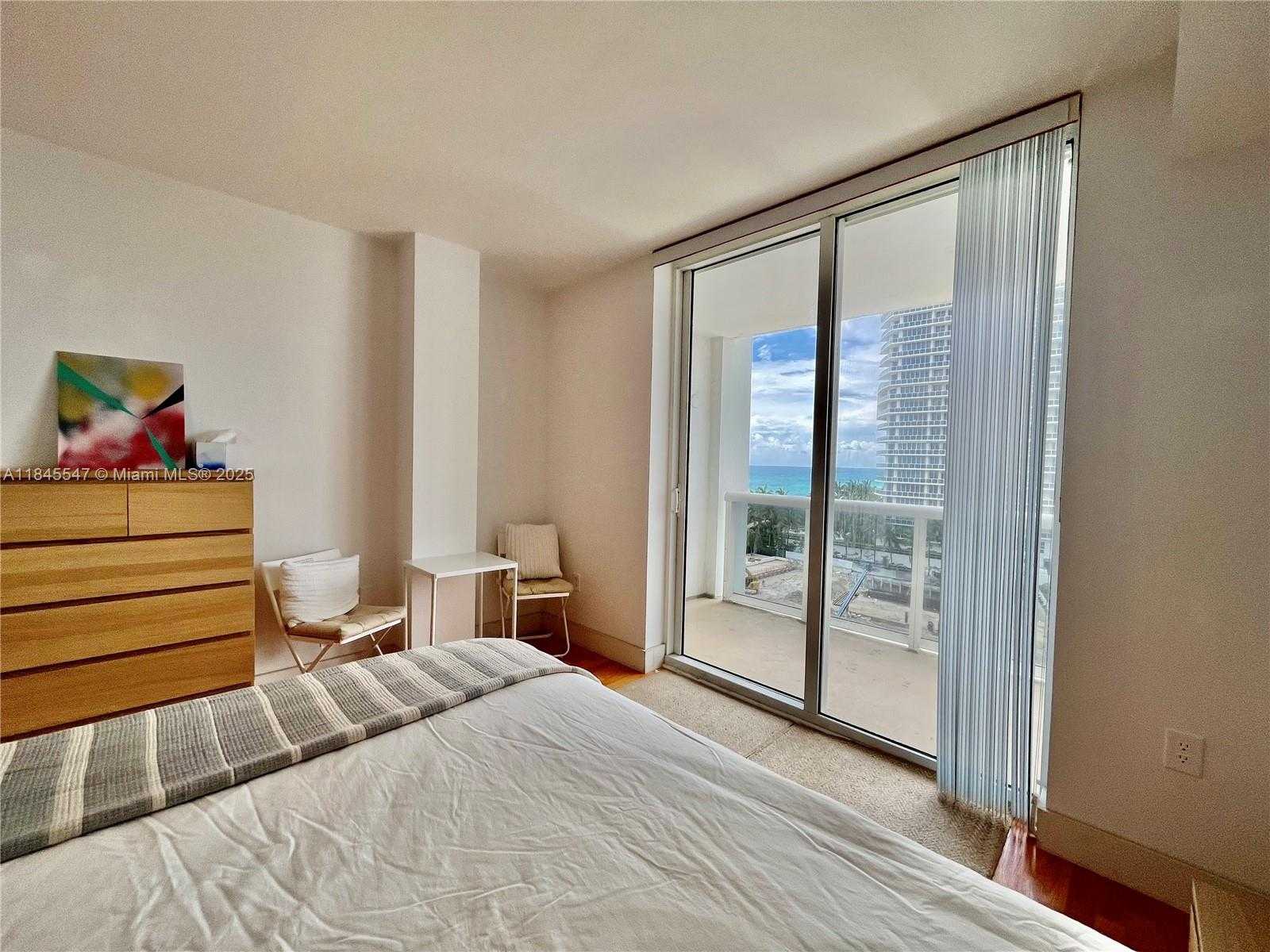 Small Image of 10275 COLLINS AVE #716, Bal Harbour Number 24