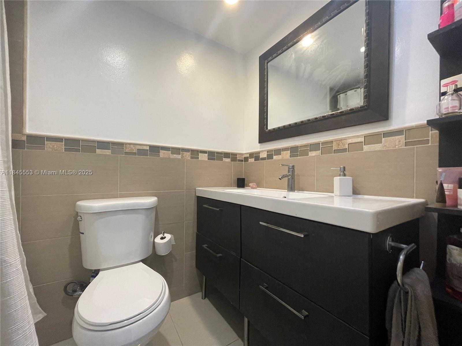 Small Image of 1000 WEST AVE #622, Miami Beach Number 12