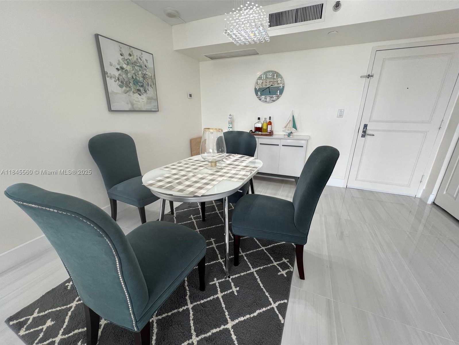 Small Image of 3530 MYSTIC POINTE DR #1903, Aventura Number 19