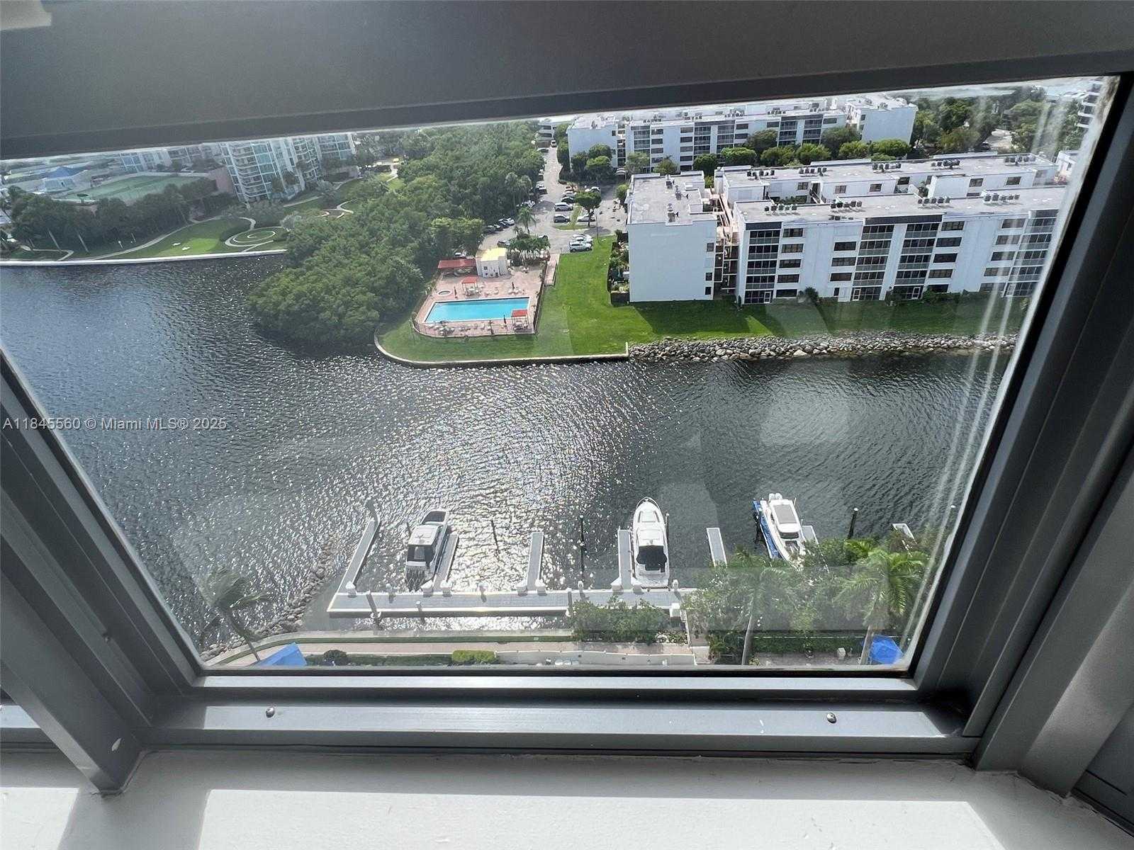 Small Image of 3530 MYSTIC POINTE DR #1903, Aventura Number 29