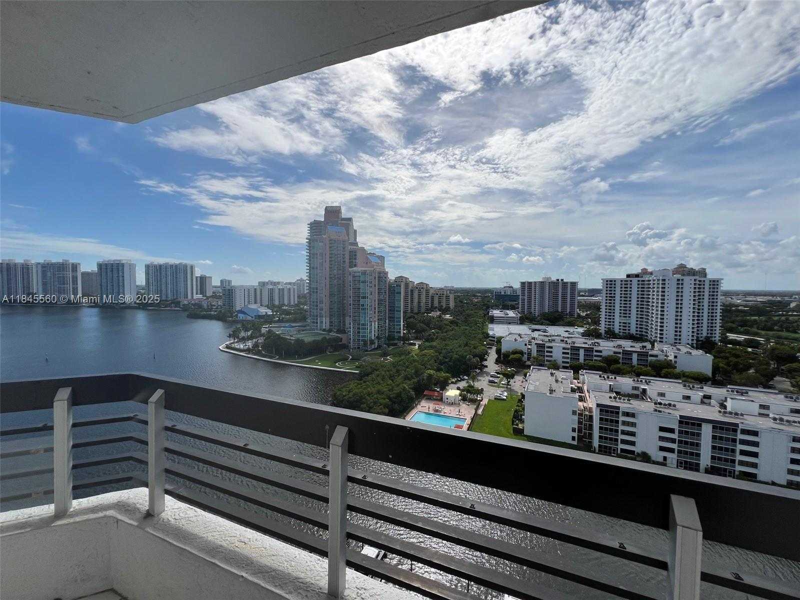 Small Image of 3530 MYSTIC POINTE DR #1903, Aventura Number 51