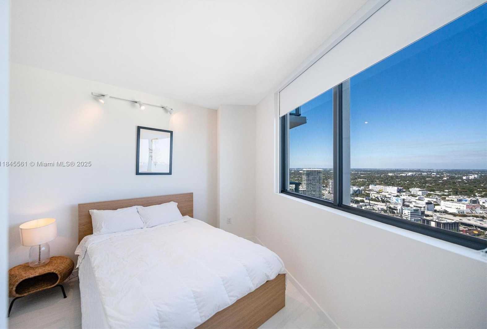 Small Image of 501 NORTH EAST 31ST ST #3501, Miami Number 13