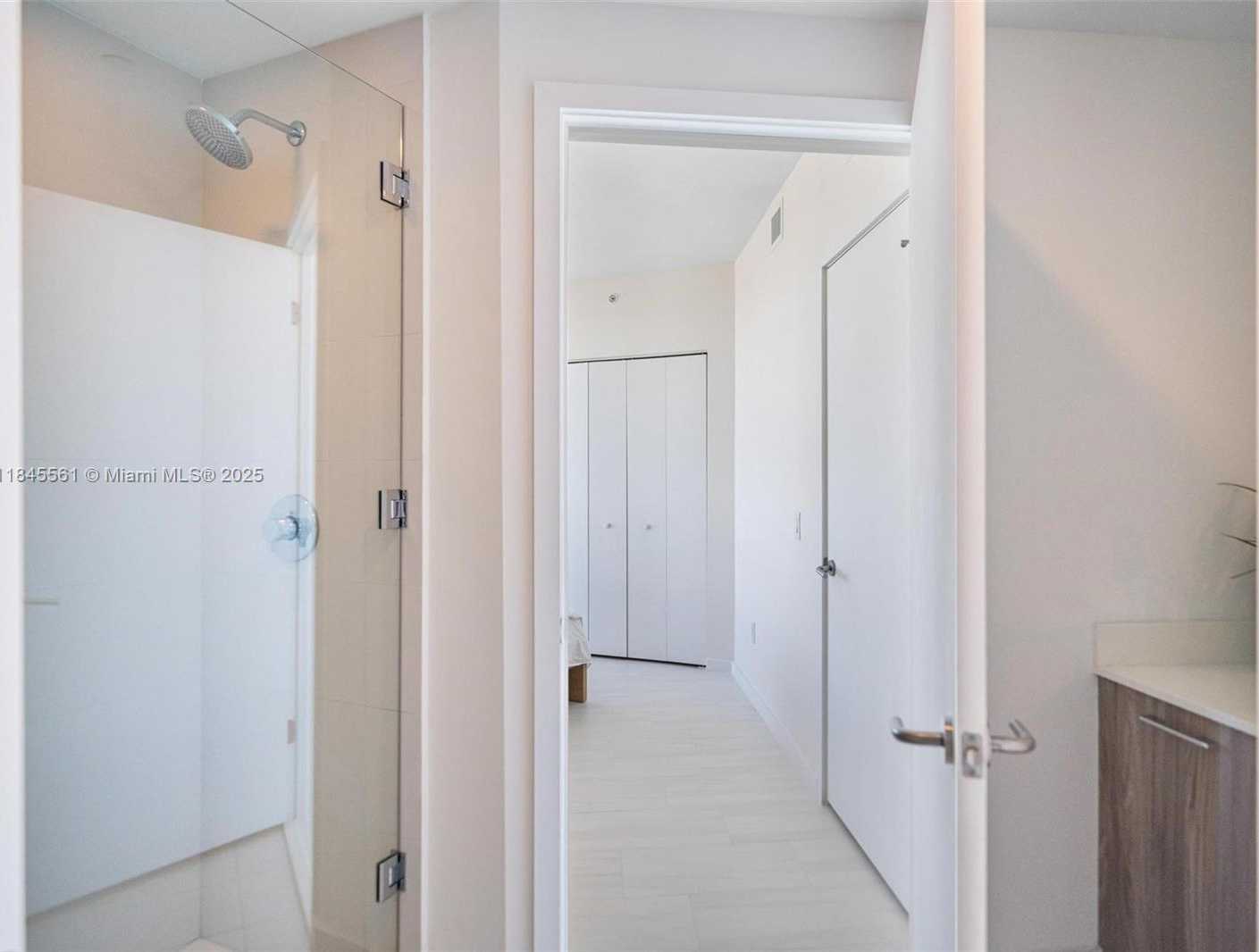 Small Image of 501 NORTH EAST 31ST ST #3501, Miami Number 15