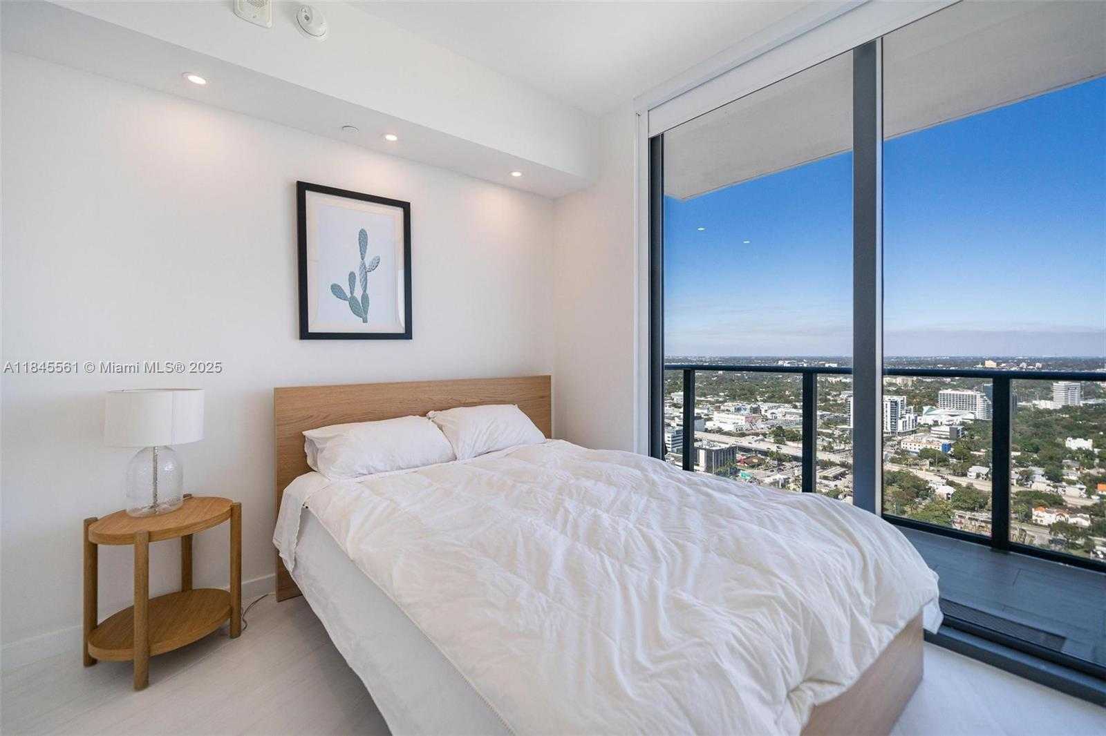 Small Image of 501 NORTH EAST 31ST ST #3501, Miami Number 17