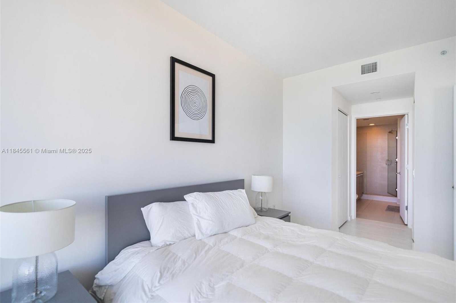Small Image of 501 NORTH EAST 31ST ST #3501, Miami Number 21