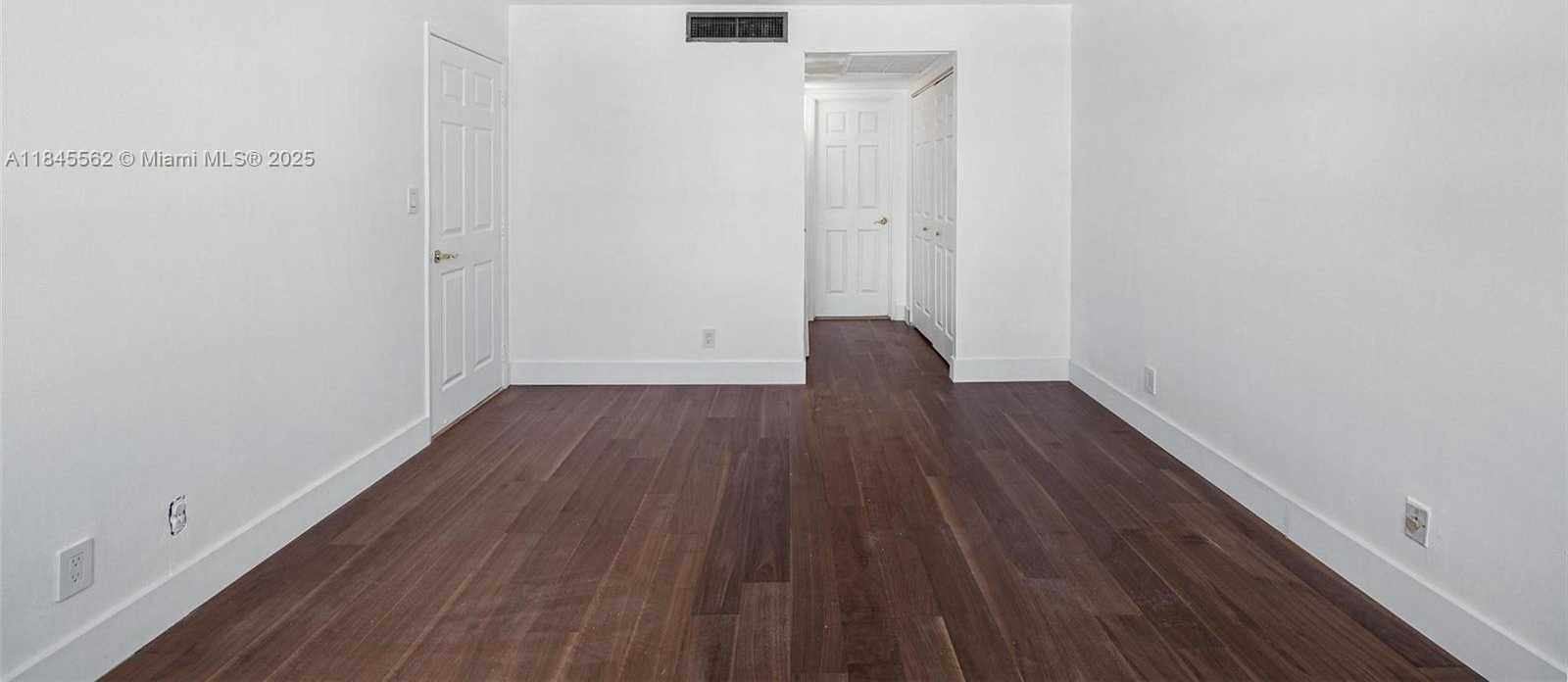Small Image of 6770 INDIAN CREEK DR #11T, Miami Beach Number 13