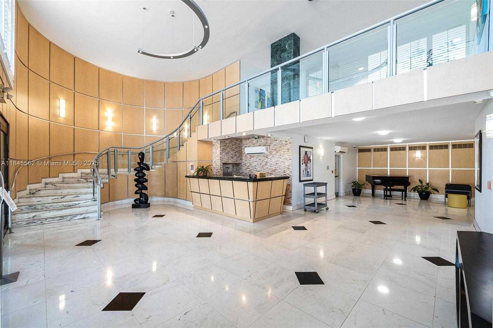 Small Image of 6770 INDIAN CREEK DR #11T, Miami Beach Number 22