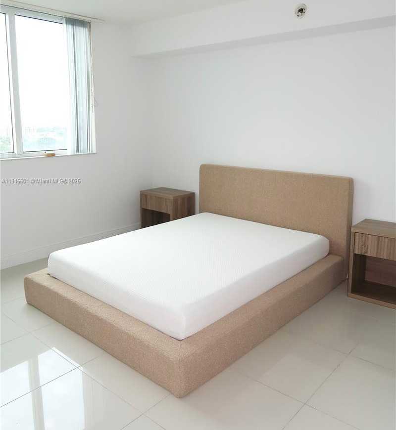 Small Image of 1861 NORTH WEST S RIVER DR #1505, Miami Number 11