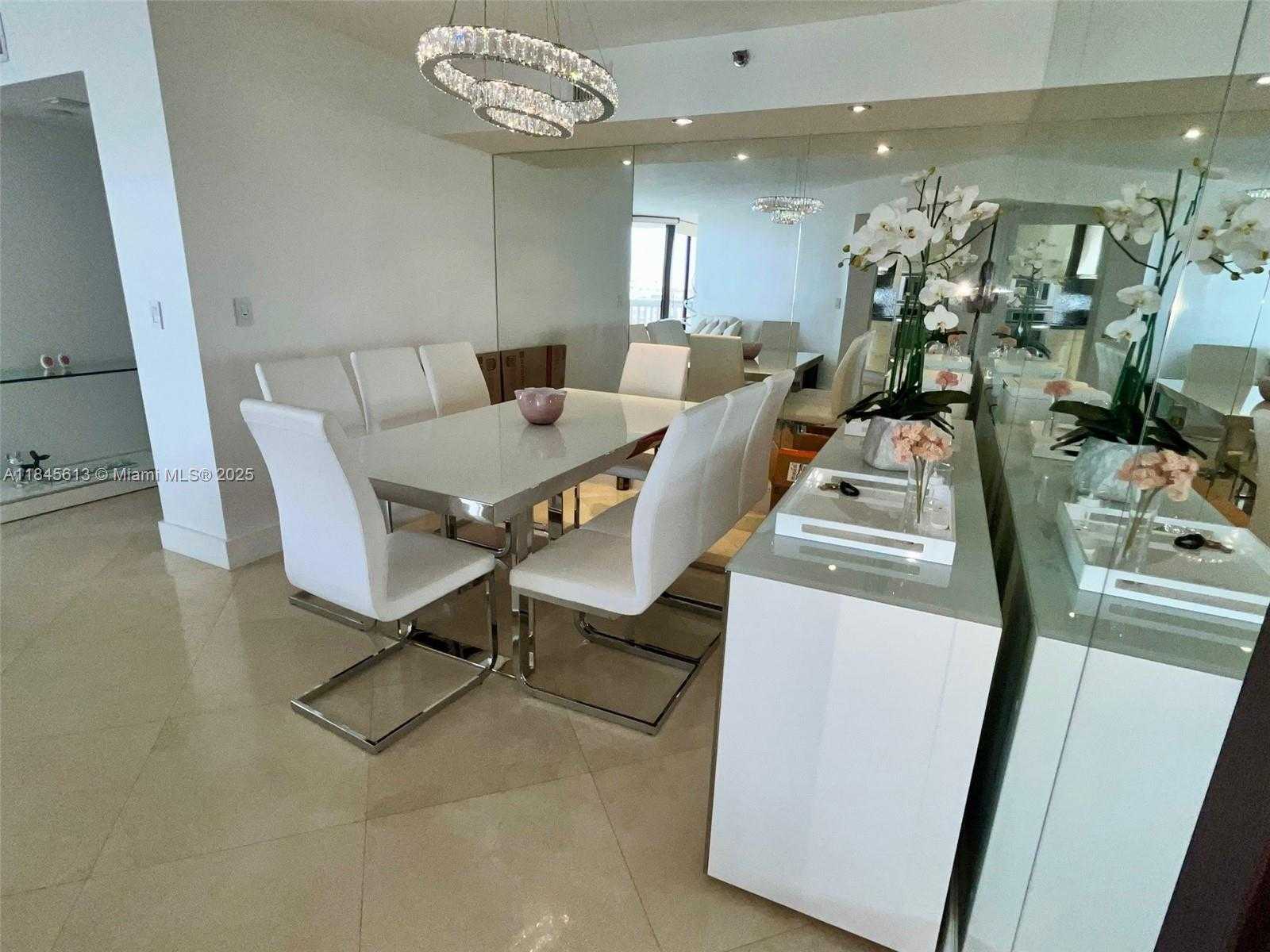 Small Image of 1000 ISLAND BLVD #610, Aventura Number 9