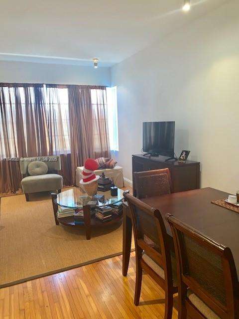Small Image of 1330 DREXEL AVE #205, Miami Beach Number 11