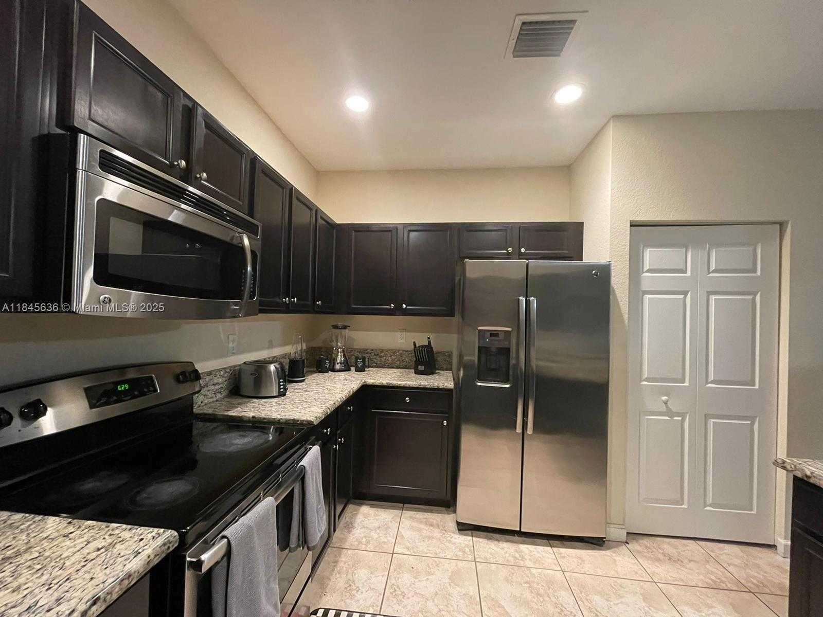 Small Image of 8878 WEST 33RD AVE #8878, Hialeah Number 3