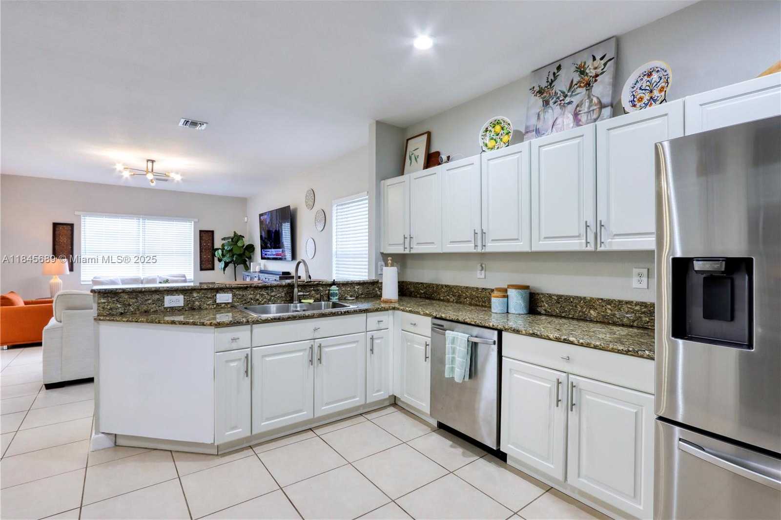 Small Image of 148 NORTH EAST 36TH AVENUE RD, Homestead Number 20