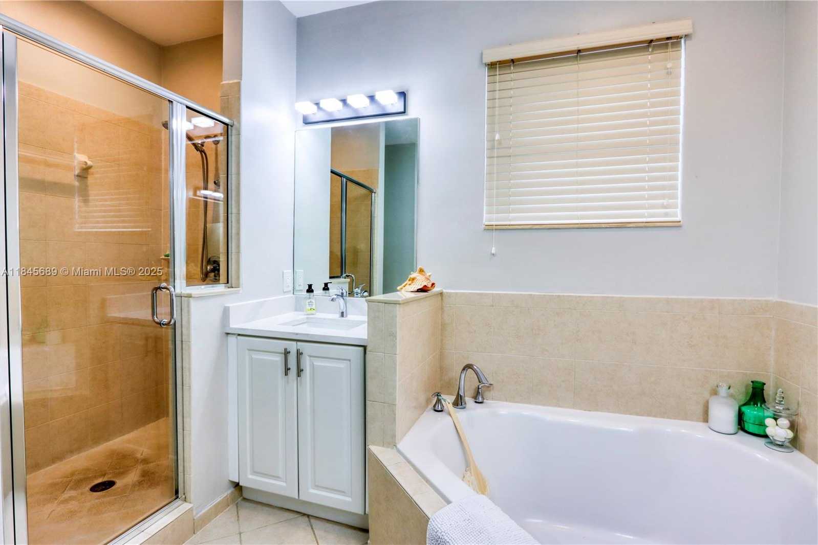 Small Image of 148 NORTH EAST 36TH AVENUE RD, Homestead Number 42