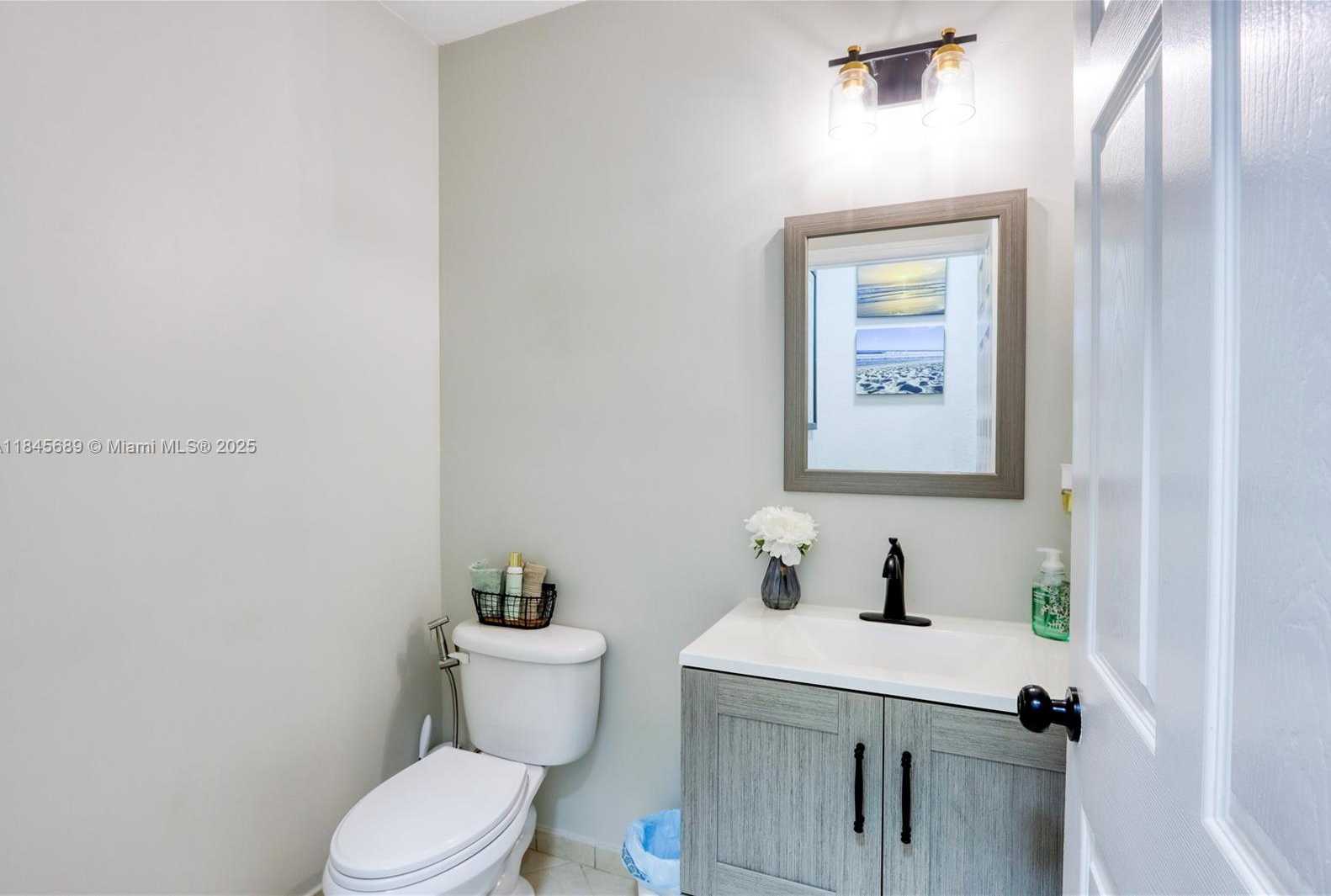 Small Image of 148 NORTH EAST 36TH AVENUE RD, Homestead Number 7