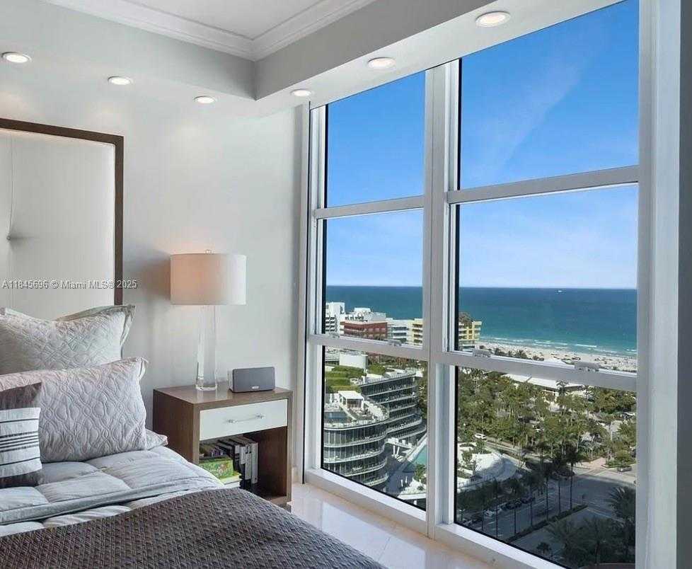 Small Image of 300 SOUTH POINTE DR #1902, Miami Beach Number 17