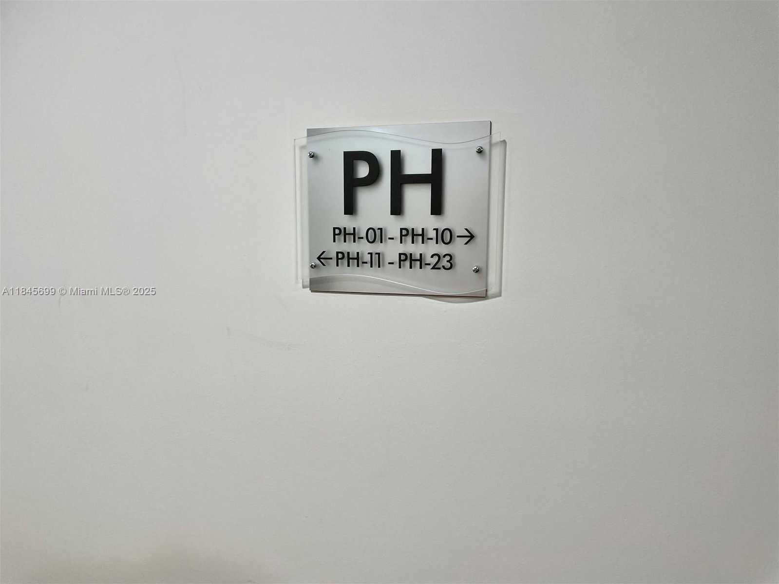 Small Image of 10185 COLLINS AVE #PH06(+DEN), Bal Harbour Number 19