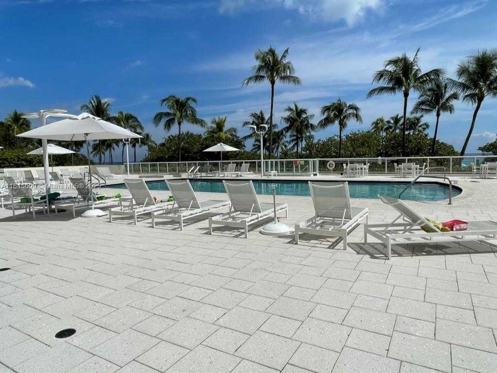 Small Image of 10185 COLLINS AVE #PH06(+DEN), Bal Harbour Number 55