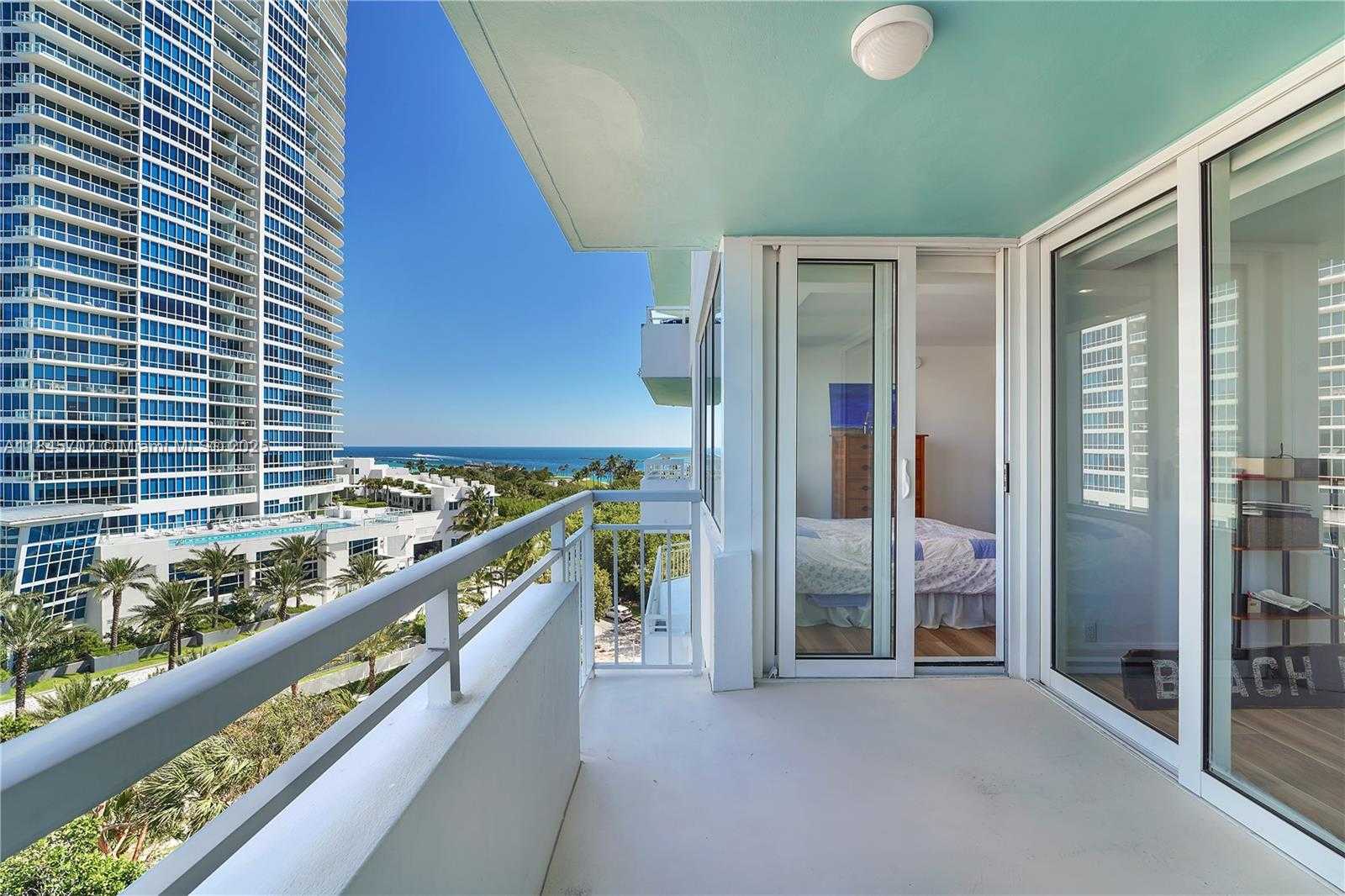 Small Image of 400 SOUTH POINTE DR #704, Miami Beach Number 38