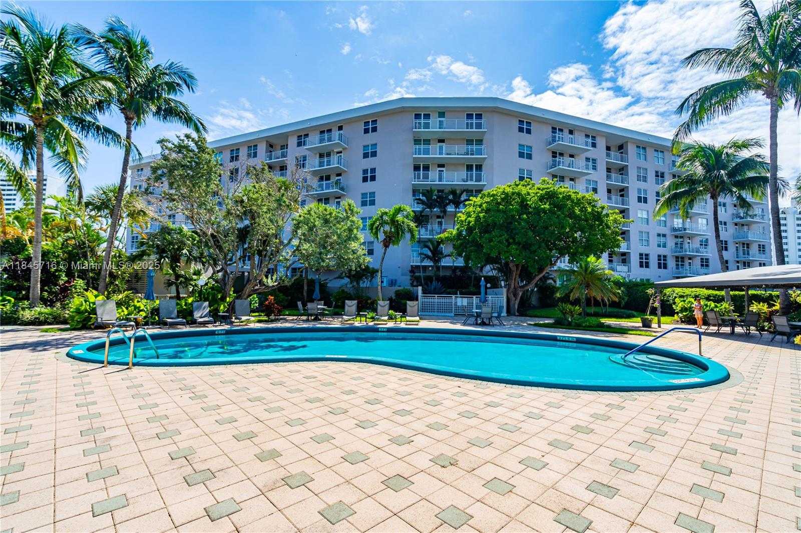 Small Image of 2851 SOUTH OCEAN BLVD #1N, Boca Raton Number 21
