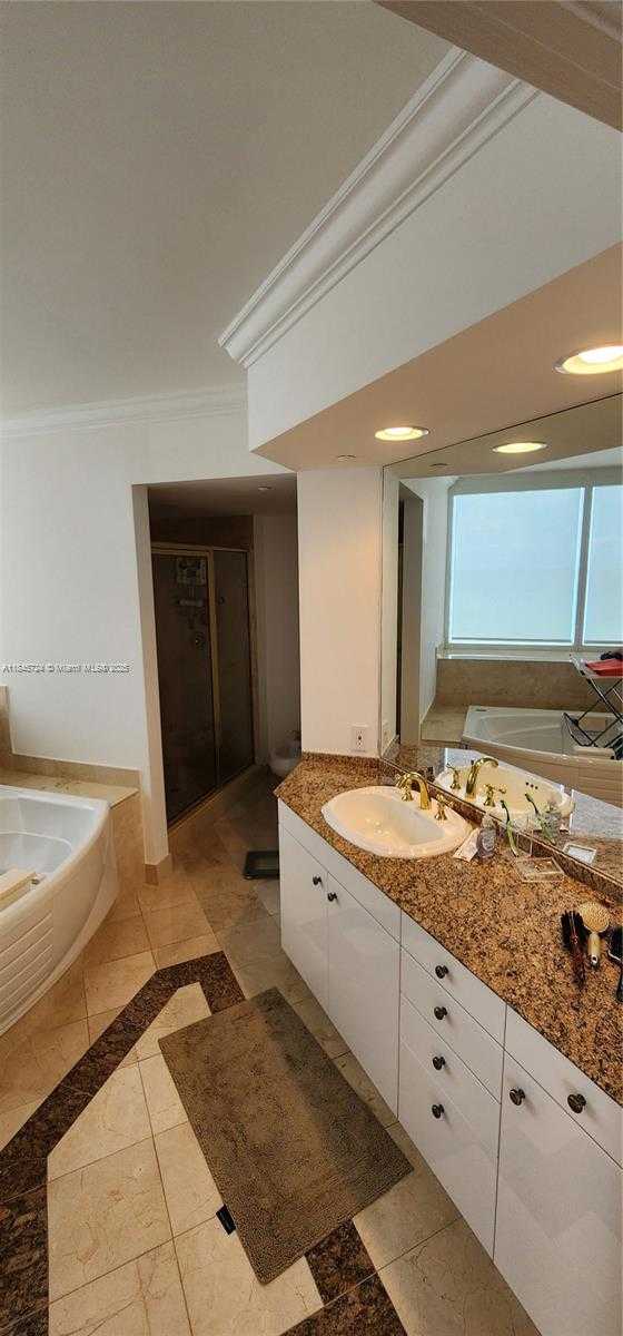Small Image of 19111 COLLINS AVE #701, Sunny Isles Beach Number 10