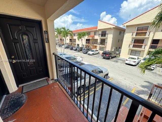 Small Image of 5625 WEST 26TH CT #205, Hialeah Number 2