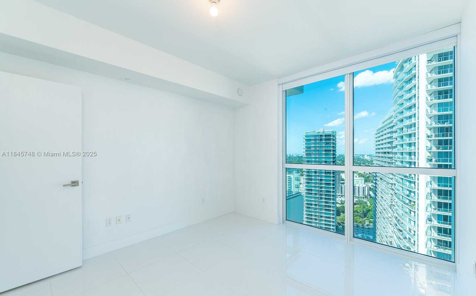 Small Image of 1080 BRICKELL AVE #3207, Miami Number 11